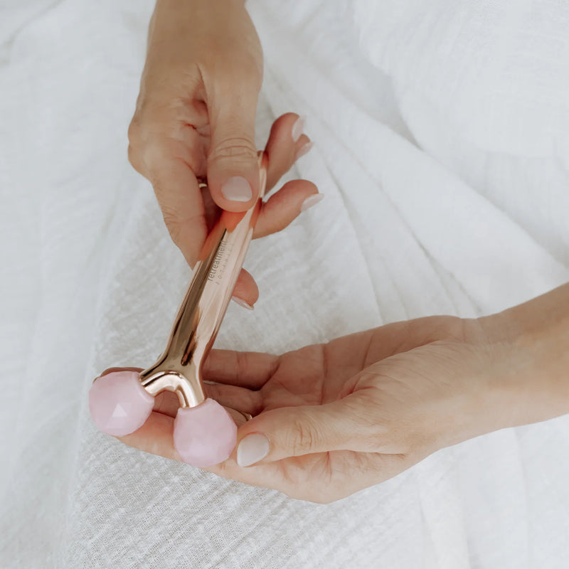RETREATMENT BOTANICS LIFT AND DEFINE 3D FACIAL ROLLER