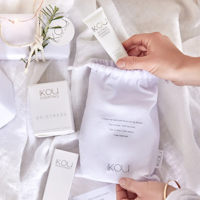 IKOU GROUNDING AFFIRMATION RITUAL BAG