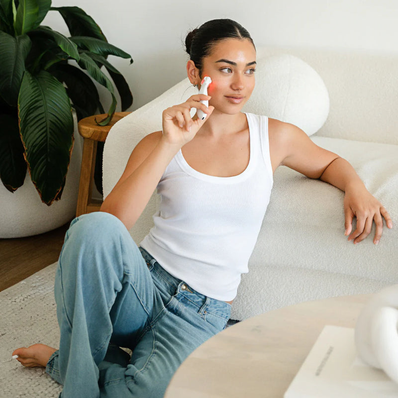 KAHLIA SKIN LED DERMA ROLLER KIT