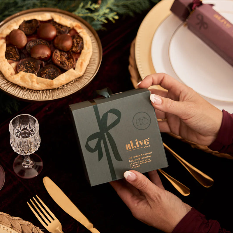 AL.IVE BODY SEA COTTON & COCONUT BODY CARE TRAVEL ORNAMENT