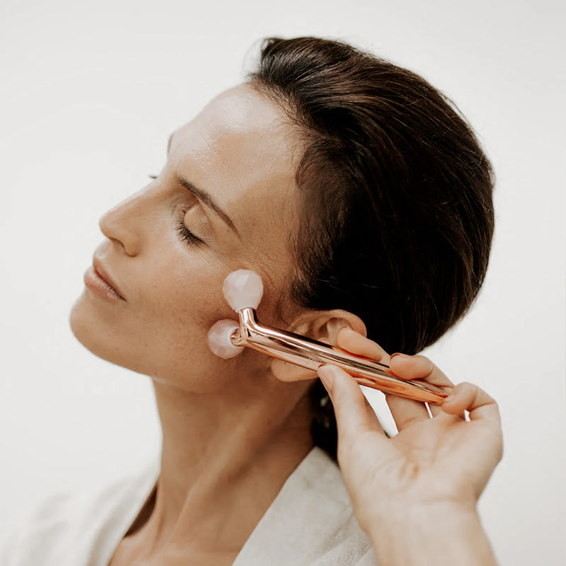 RETREATMENT BOTANICS LIFT AND DEFINE 3D FACIAL ROLLER