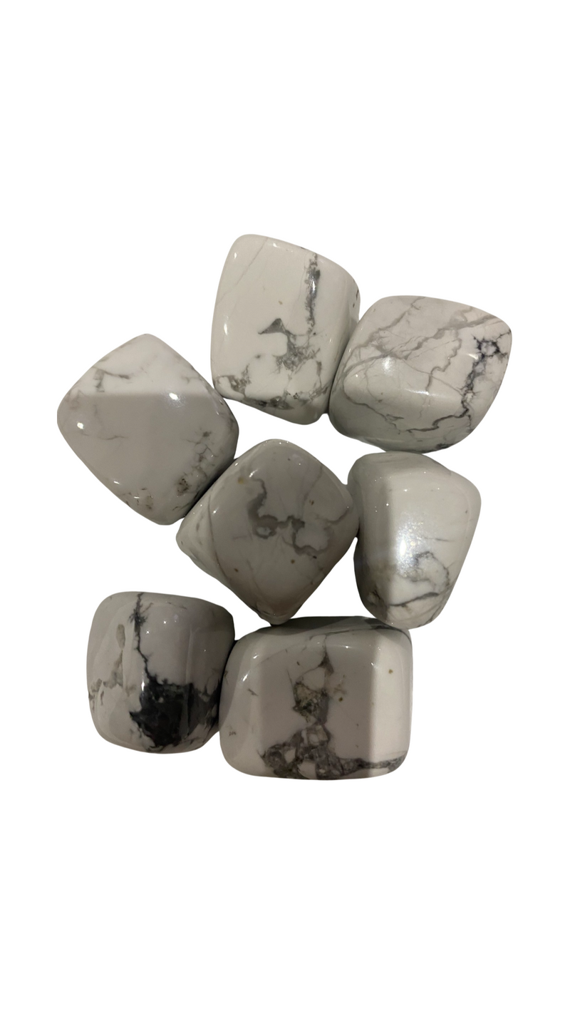 WHITE HOWLITE TUMBLE