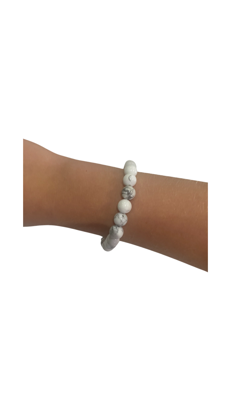 BRACELET TUMBLE WHITE HOWLITE