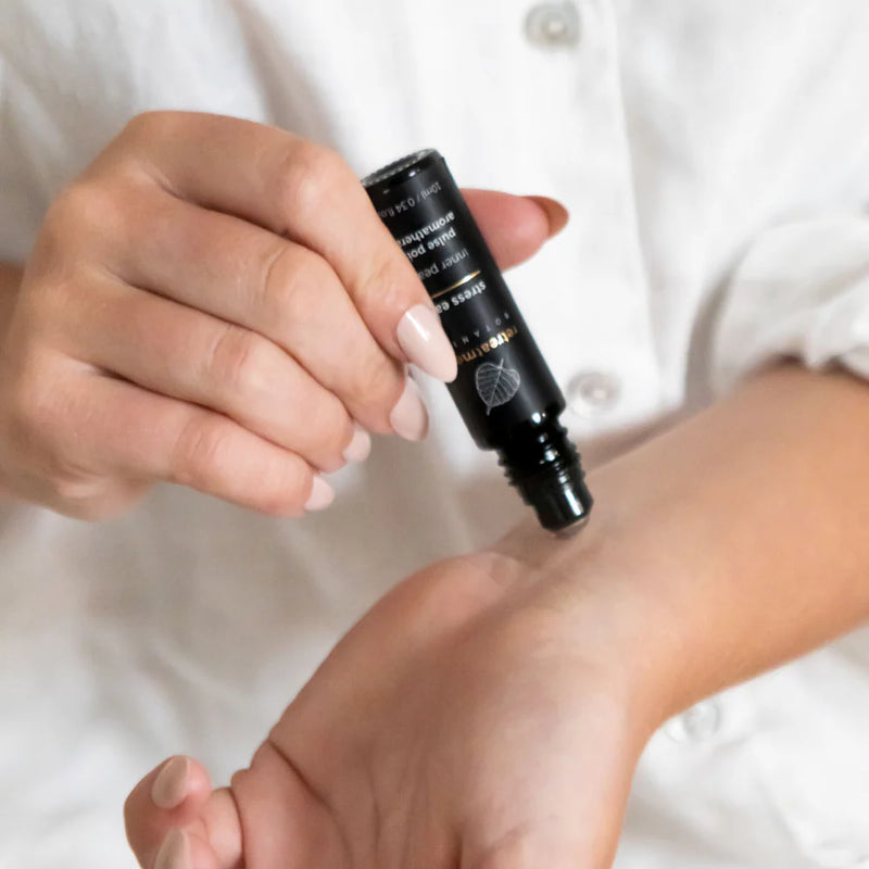 RETREATMENT BOTANICS STRESS EASE PULSE POINT AROMATHERAPY OIL