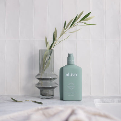 AL.IVE BODY HAND & BODY WASH - KAFFIR LIME & GREEN TEA